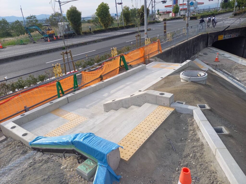 宇治市安田地区開発計画<br />
（公園新設工事）