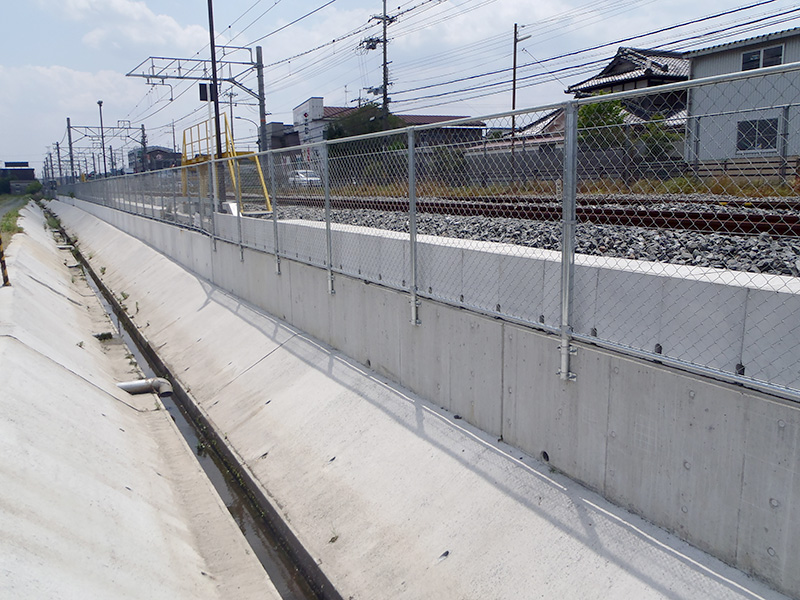 木津・京田辺間７両化他工事