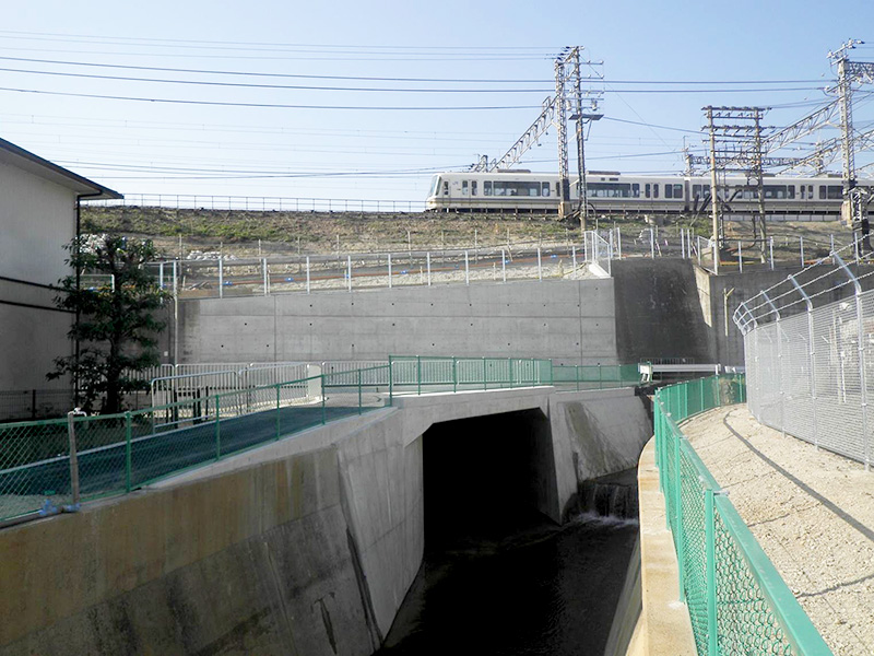 山科・京都安祥寺川橋りょう新設工事