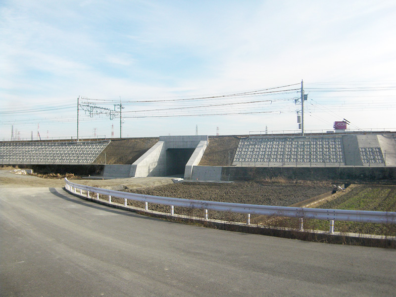 島本・高槻第２名神アクセス架道橋新設工事