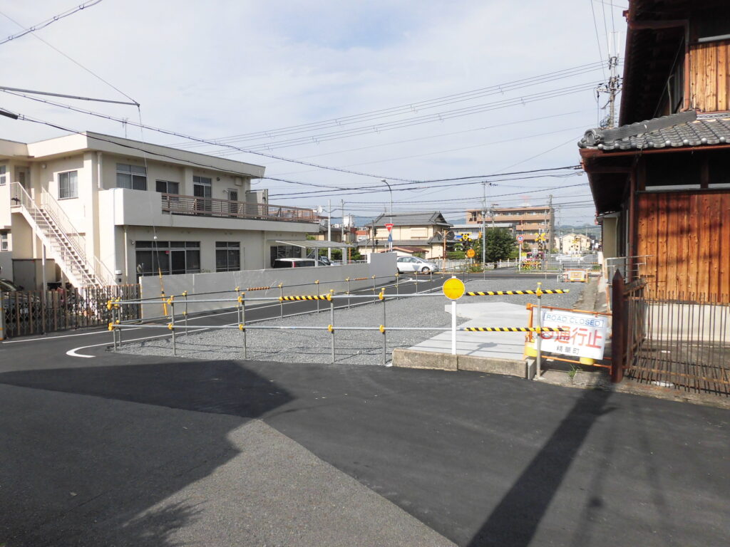 西木津・祝園四ノ坪踏切付近水路改修<br />
（水路改修工事）